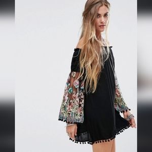 Urban outfitters Kiss the sky off shoulder mini dress